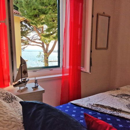 Pirates' Bay Apartment - Omiš Eksteriør bilde