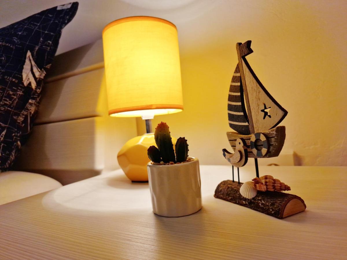 Pirates' Bay Apartment - Omiš Eksteriør bilde
